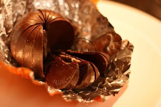 Шоколадний апельсин Terry's Chocolate Dark з темного шоколаду з апельсиновою олією 145г id_5123 фото
