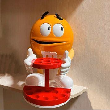Объемная фигурка эмендемс M&M's с универсальной подставкой id_5150 фото